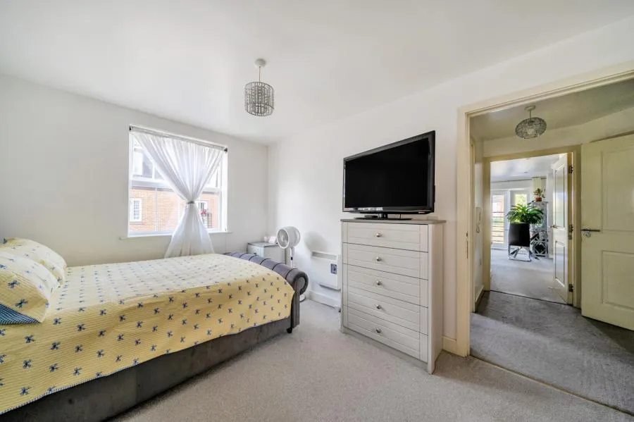 Ilsley Road, Basingstoke, RG24, photo 5