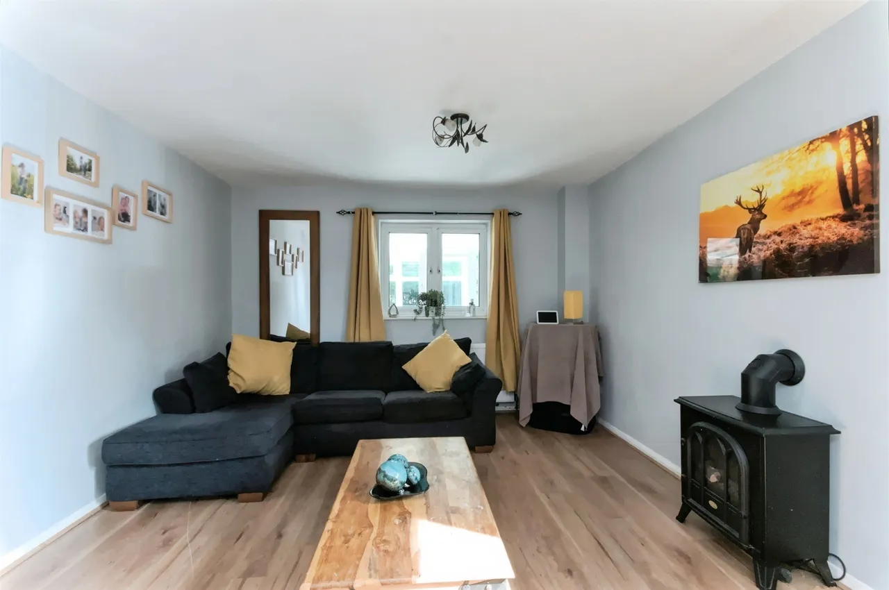 Shalfleet Close, Eastbourne, BN23, photo 2