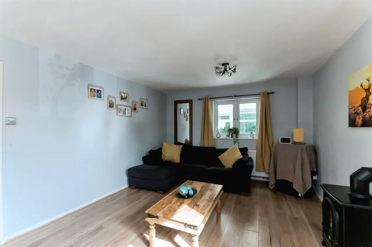 Shalfleet Close, Eastbourne, BN23, photo 3