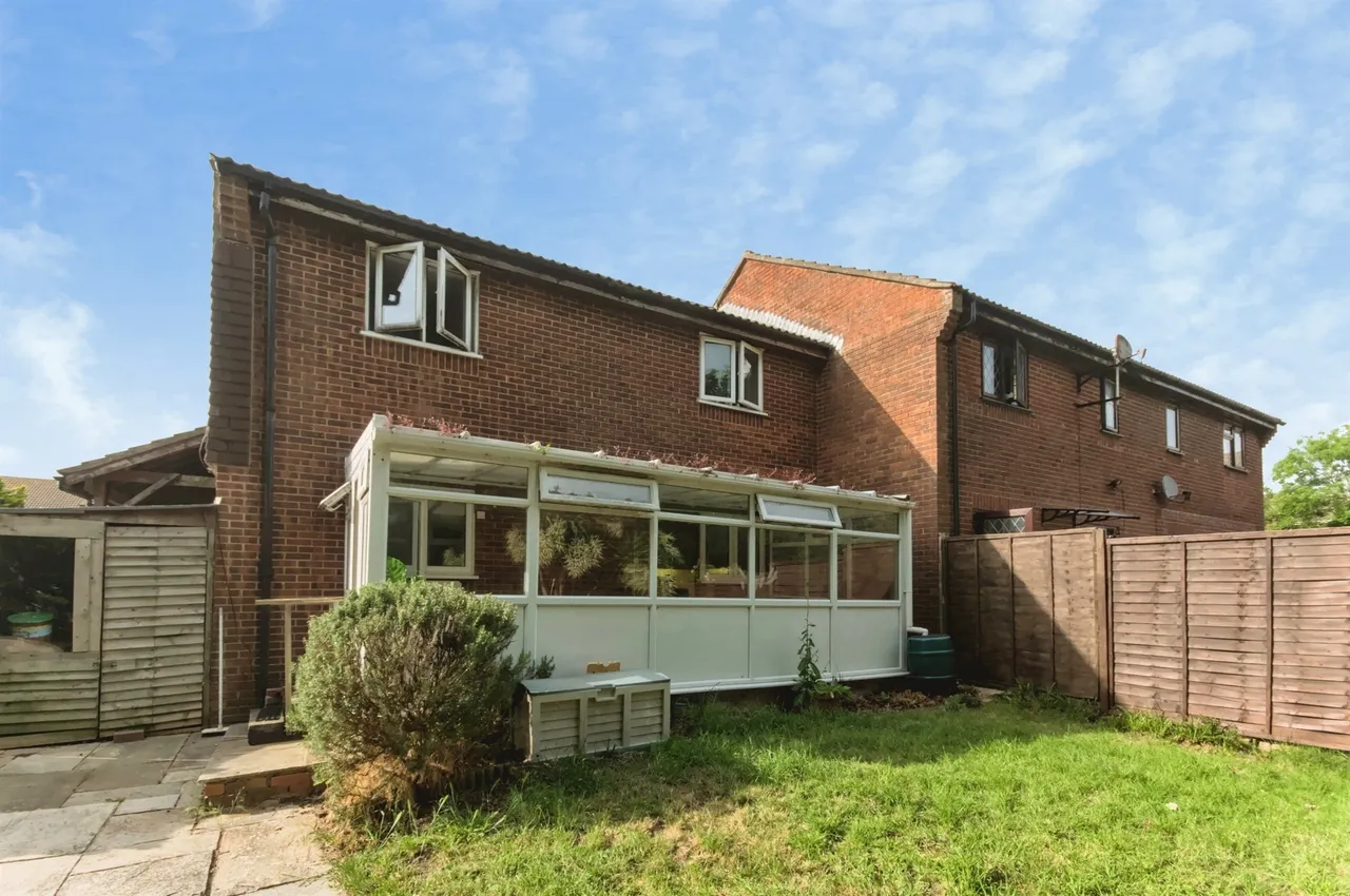 Shalfleet Close, Eastbourne, BN23, photo 12