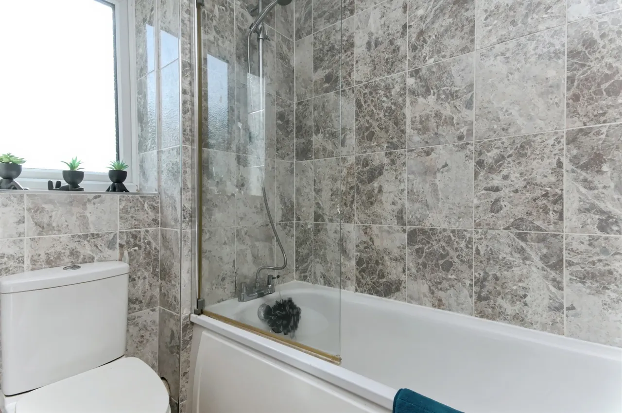 Shalfleet Close, Eastbourne, BN23, photo 13