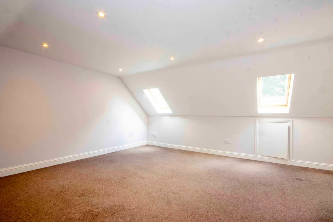 Shire Lane, Chorleywood, WD3, photo 10