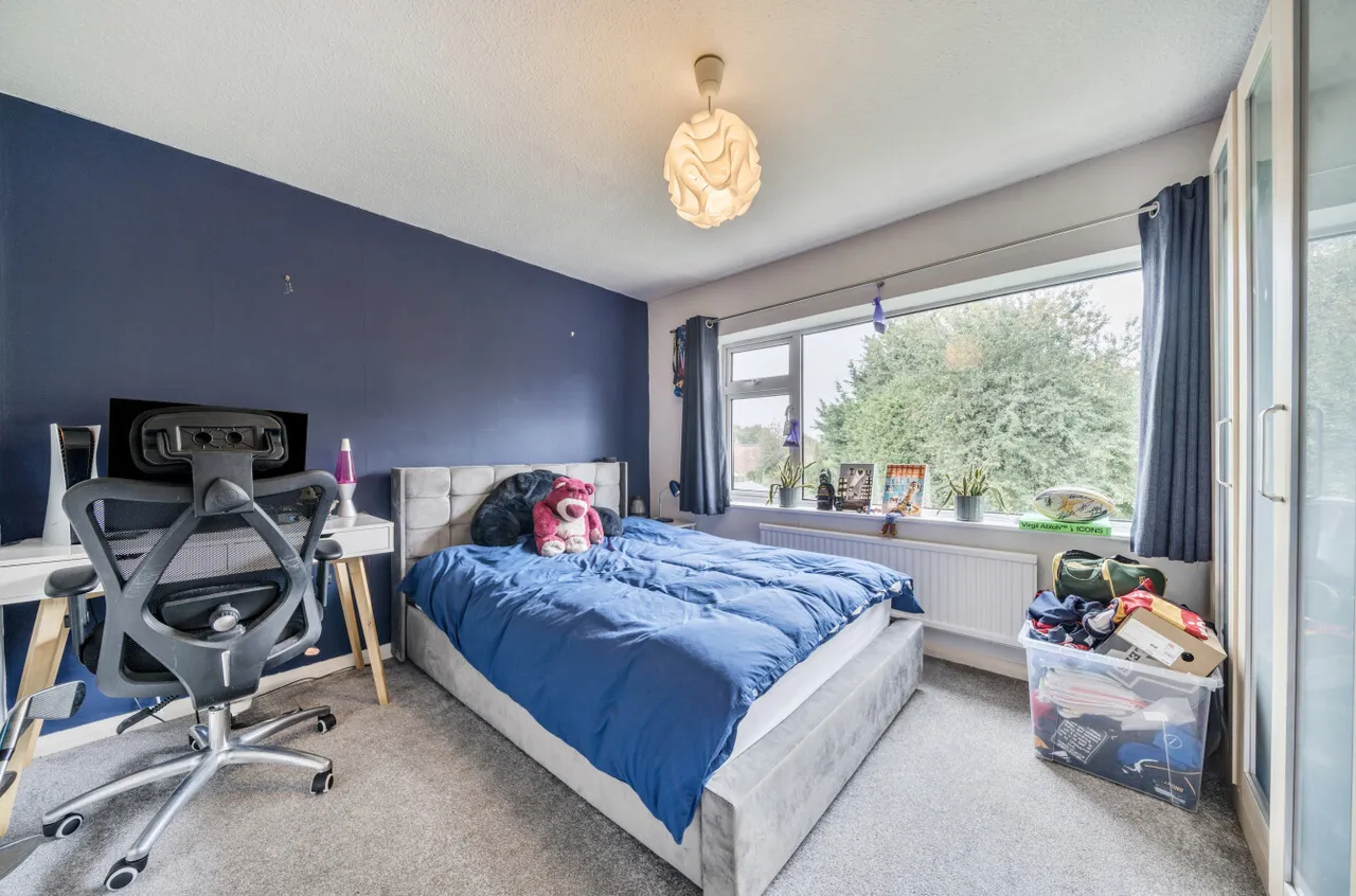 Jenner Drive, West End, Woking, Surrey, GU24 9HU, photo 7