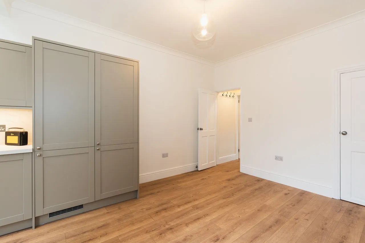 Wayland Road, Sheffield, S11, photo 13