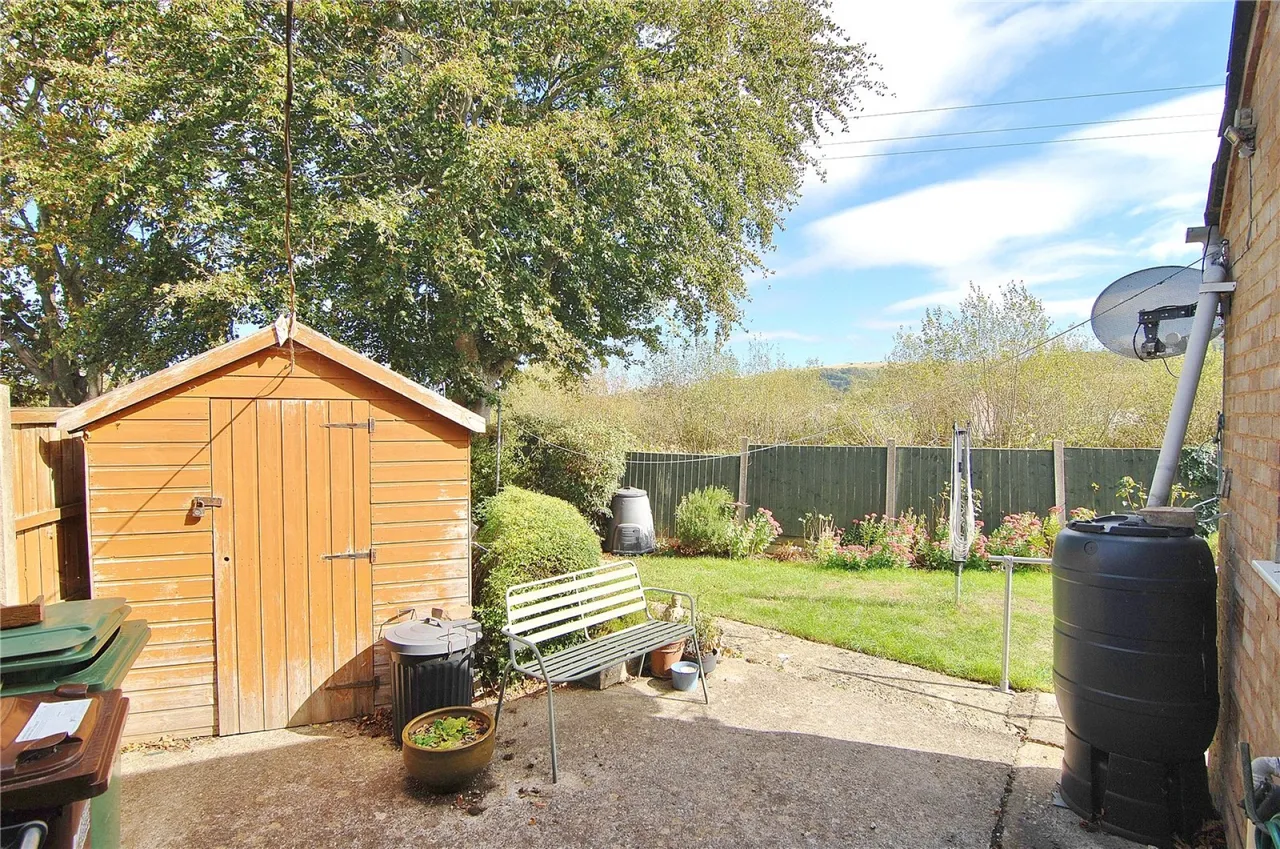 Dozule Close, Leonard Stanley, GL10, photo 10