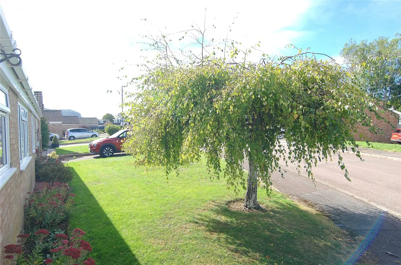 Dozule Close, Leonard Stanley, GL10, photo 12