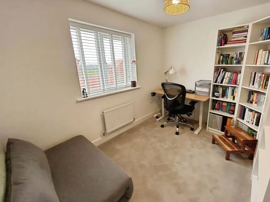 Baily Road, Stonebow Village, LE12, photo 13