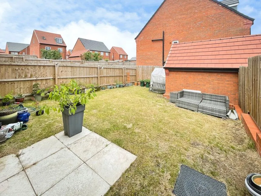 Baily Road, Stonebow Village, LE12, photo 2