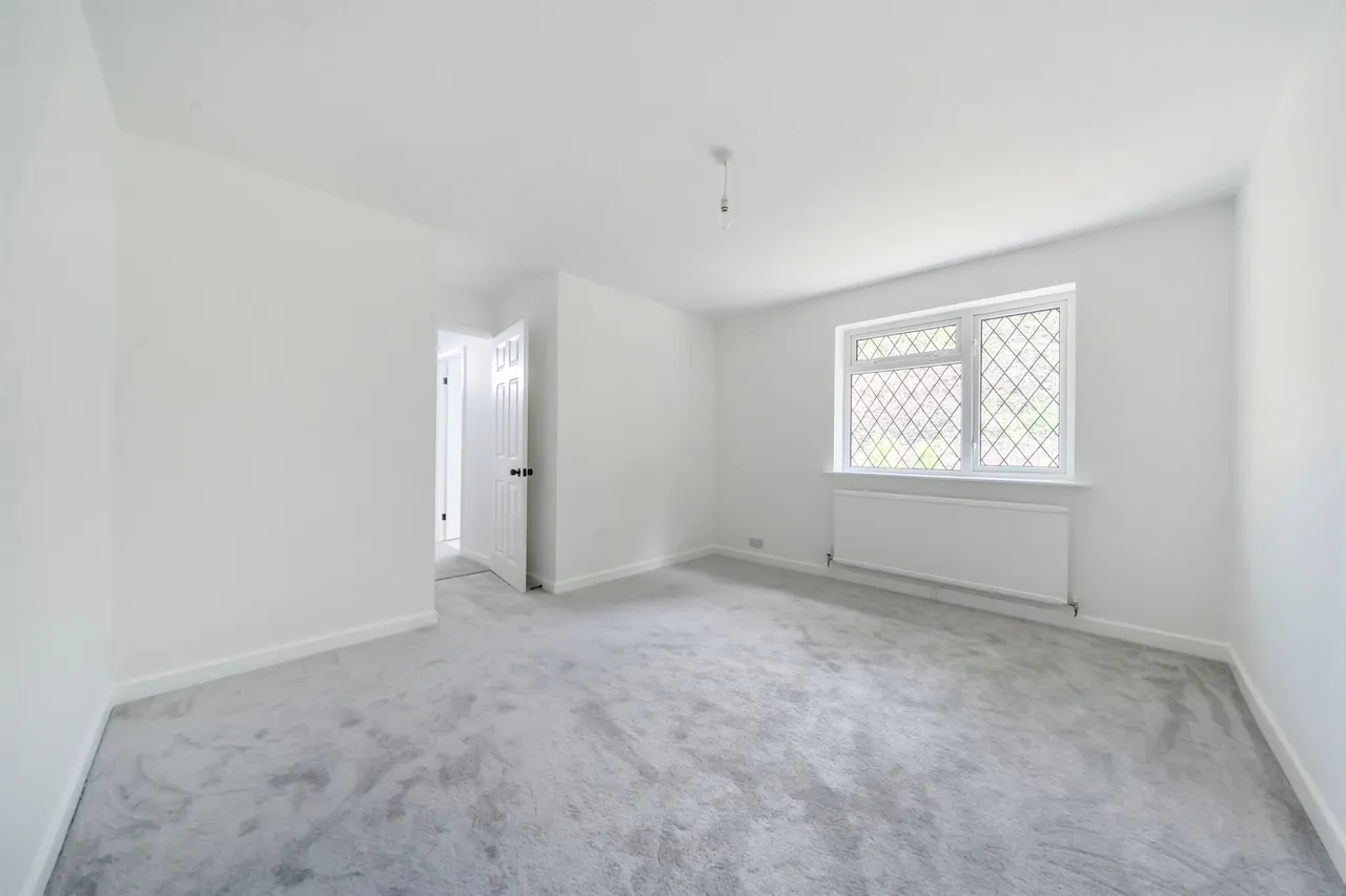 Taff Vale Estate, Edwardsville, CF46, photo 16