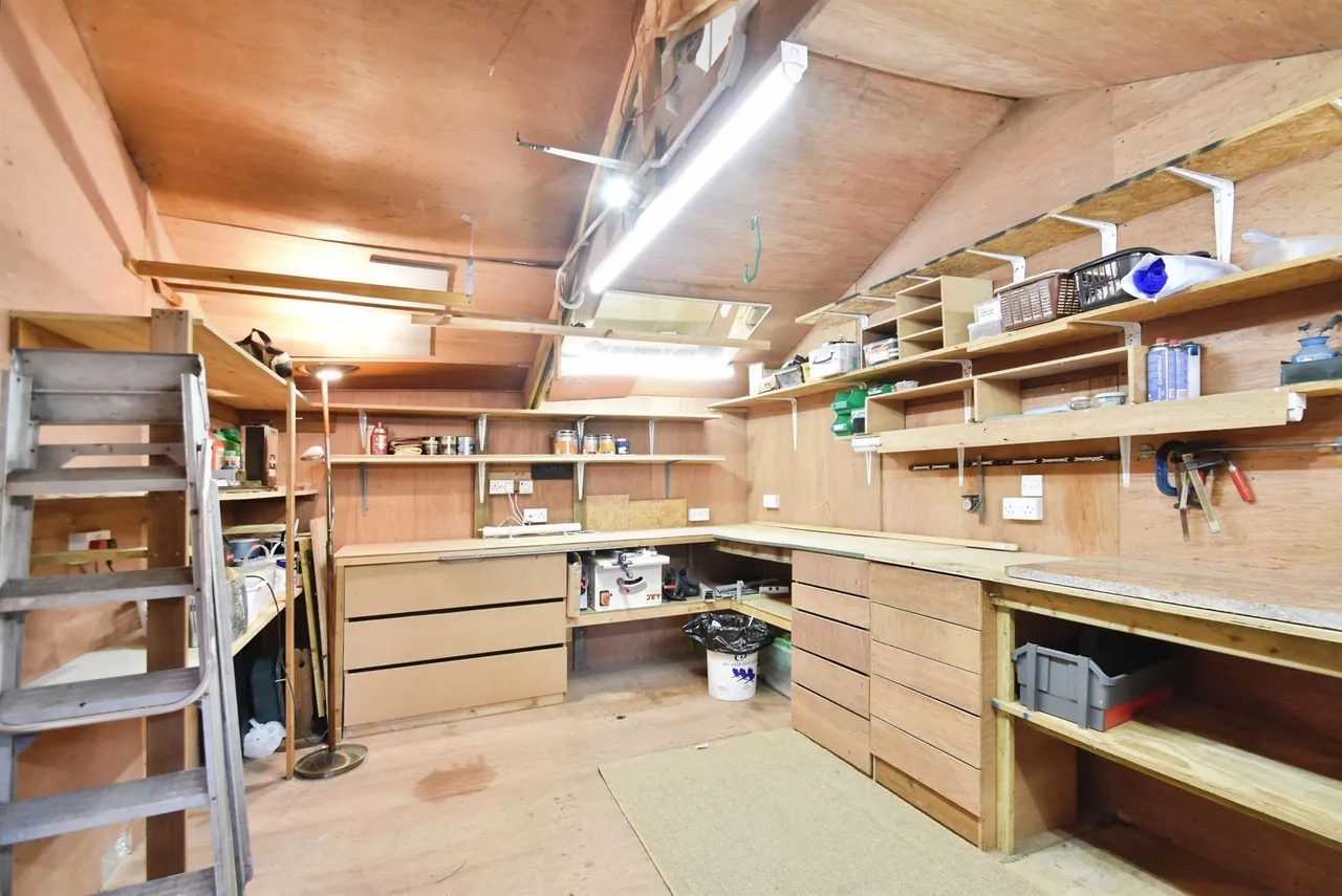 Reynard Crag Lane, Harrogate, HG3, photo 17
