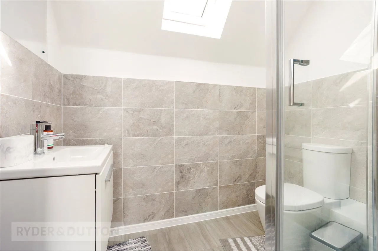 Matthew Fold Way, Chadderton, OL9, photo 11