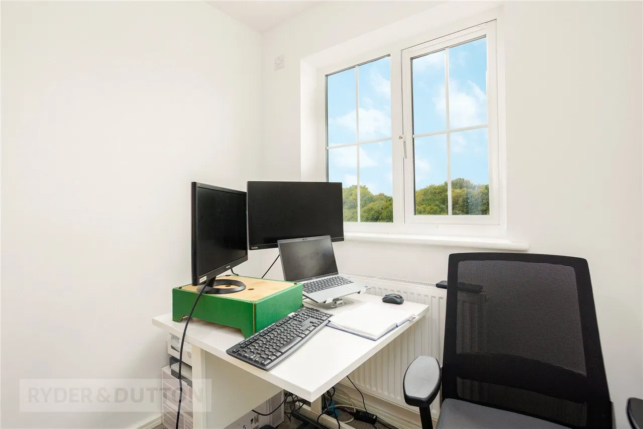 Matthew Fold Way, Chadderton, OL9, photo 15