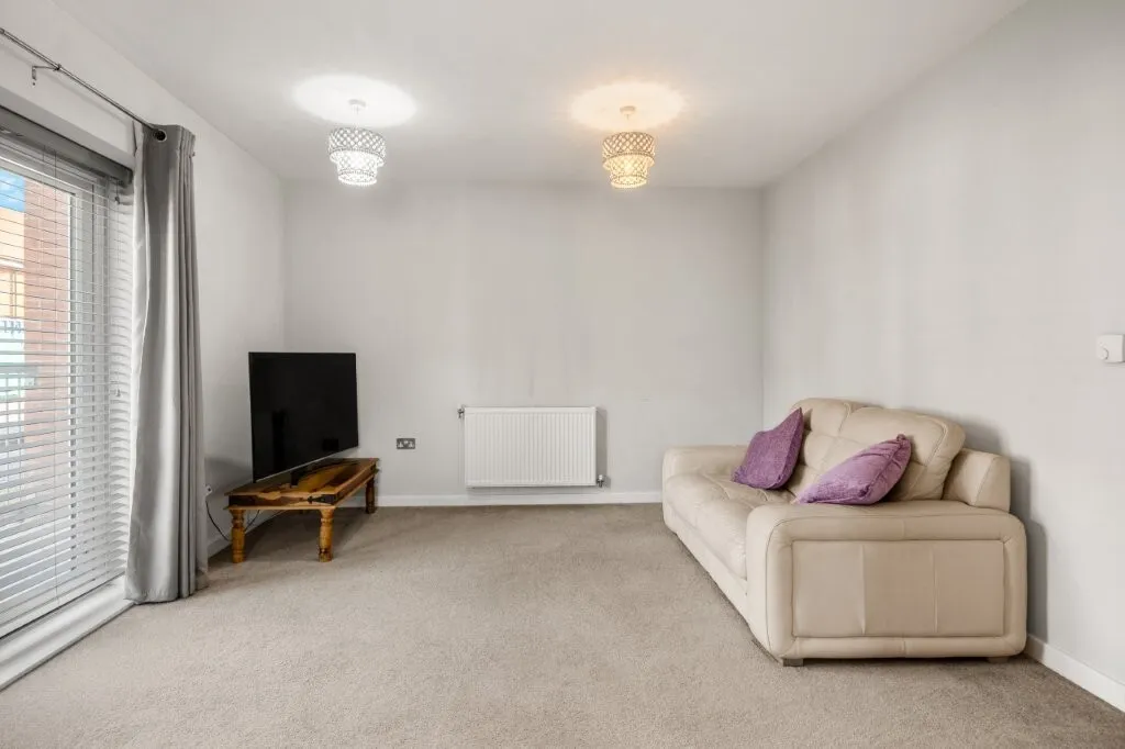 Strawberry Fields, Addlestone, KT15, photo 15
