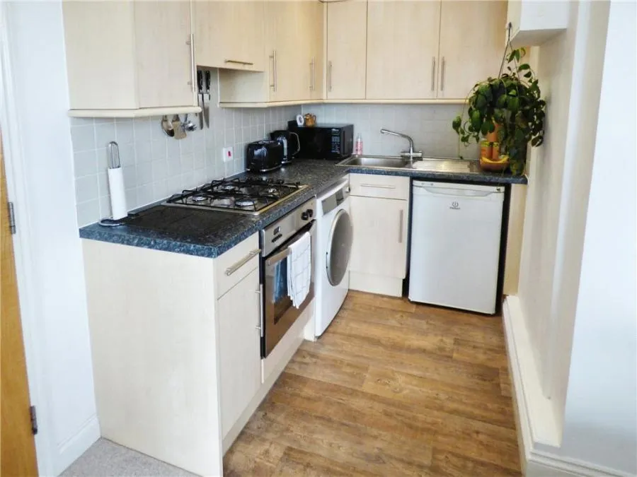 Lower Northam Road, Hedge End, SO30, photo 4