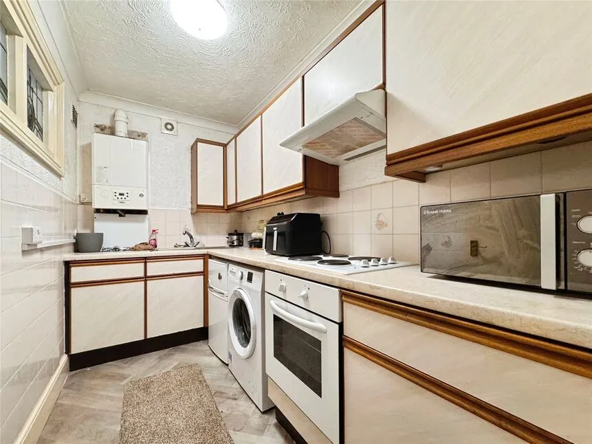 Thurlow Road, Torquay, Devon, TQ1, photo 2