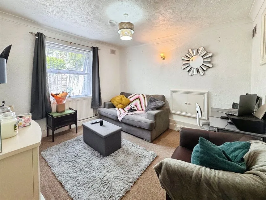 Thurlow Road, Torquay, Devon, TQ1, photo 3