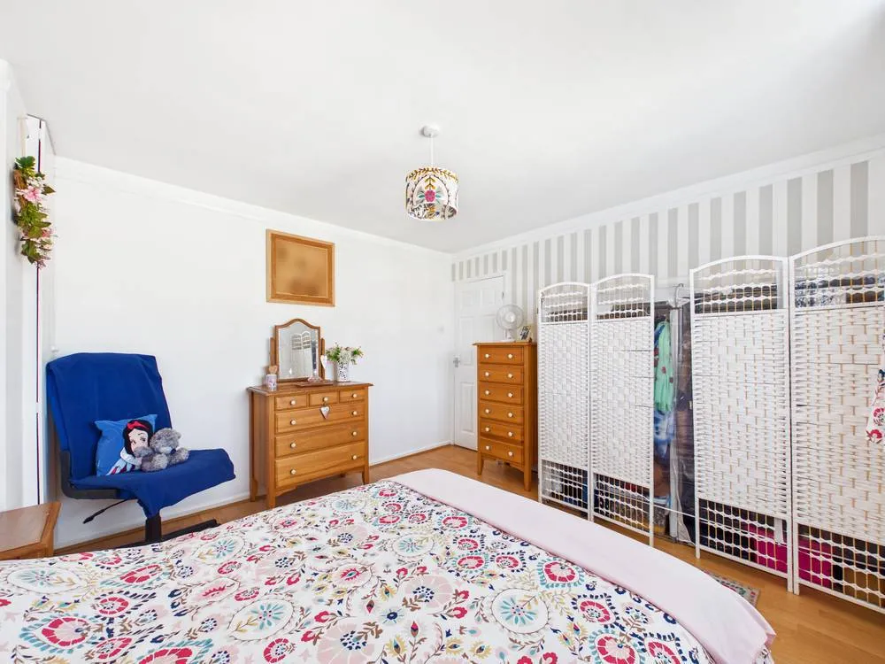 Mill Close, Trimley St. Martin, IP11, photo 11