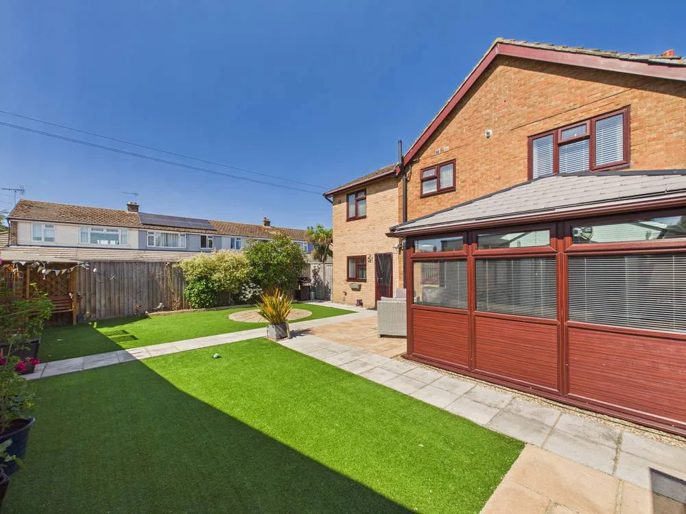 Mill Close, Trimley St. Martin, IP11, photo 26