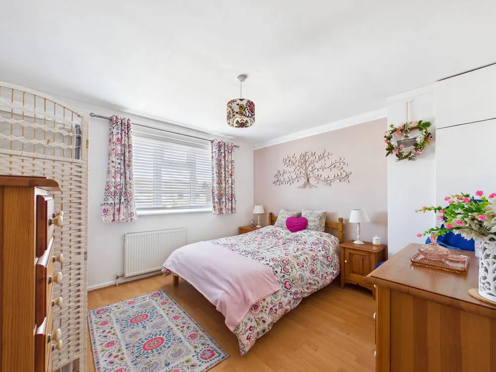 Mill Close, Trimley St. Martin, IP11, photo 7