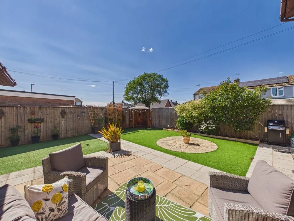 Mill Close, Trimley St. Martin, IP11, photo 10