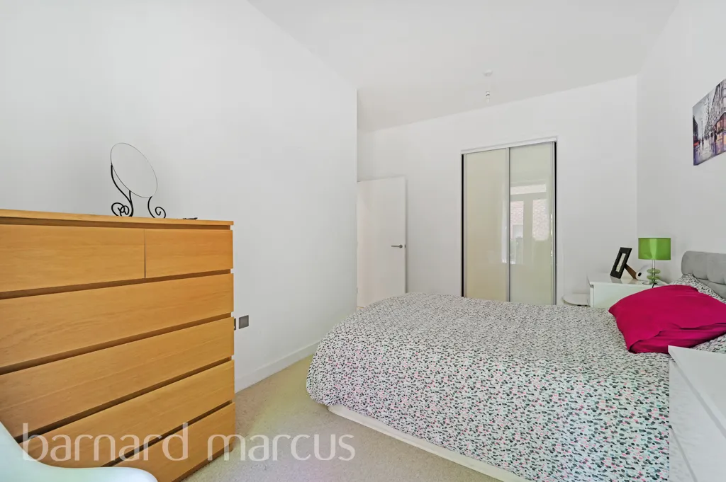 Danvers Avenue, London, SW11, photo 11