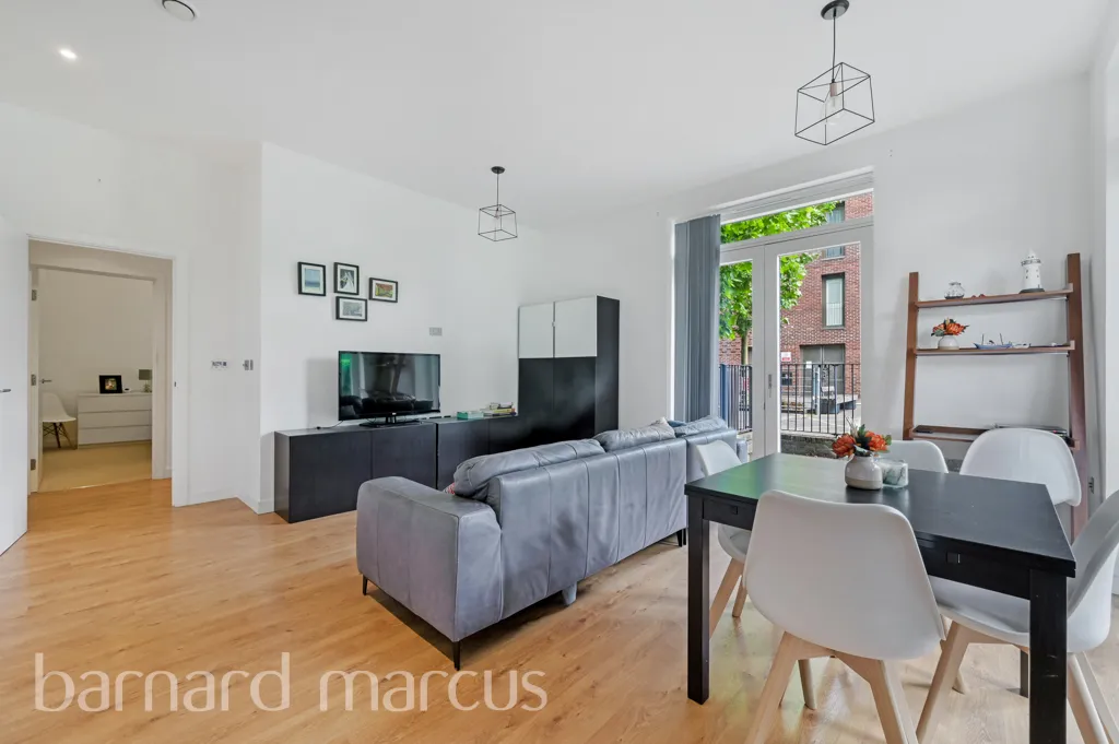 Danvers Avenue, London, SW11, photo 12