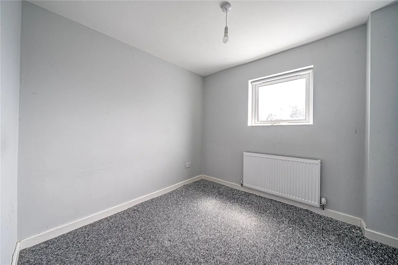 Bower Avenue, Wardle, OL12, photo 11