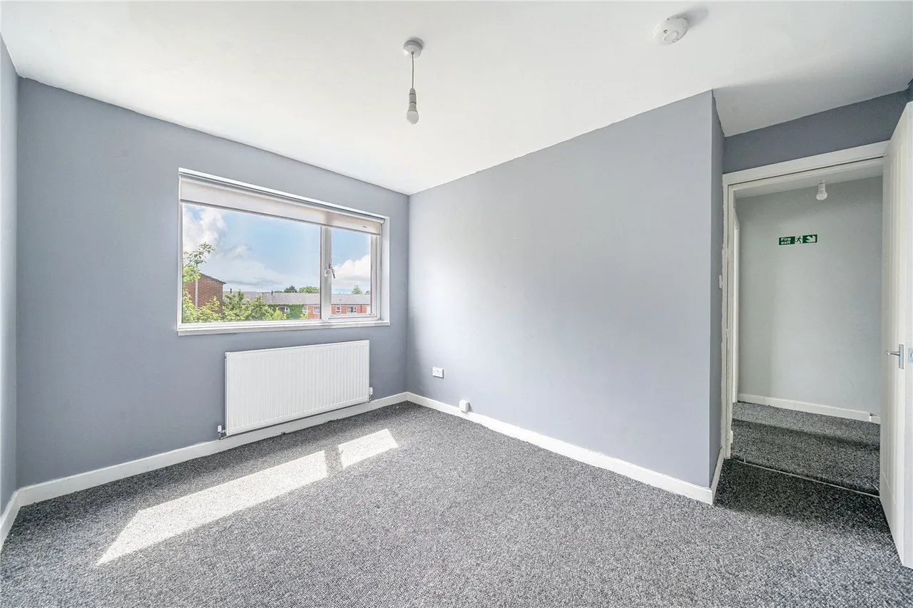 Bower Avenue, Wardle, OL12, photo 8