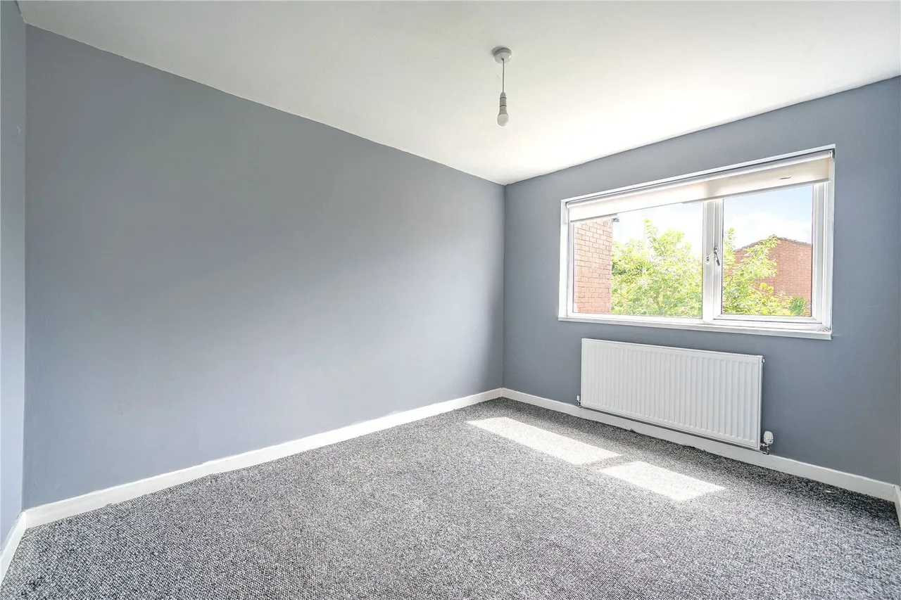 Bower Avenue, Wardle, OL12, photo 9
