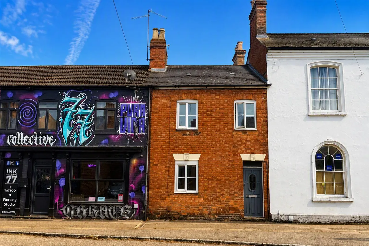 Newport Road, Milton Keynes, MK13, photo 23