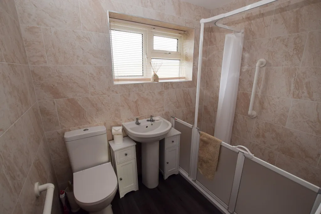Fieldhouse Drive, Muxton, TF2, photo 16