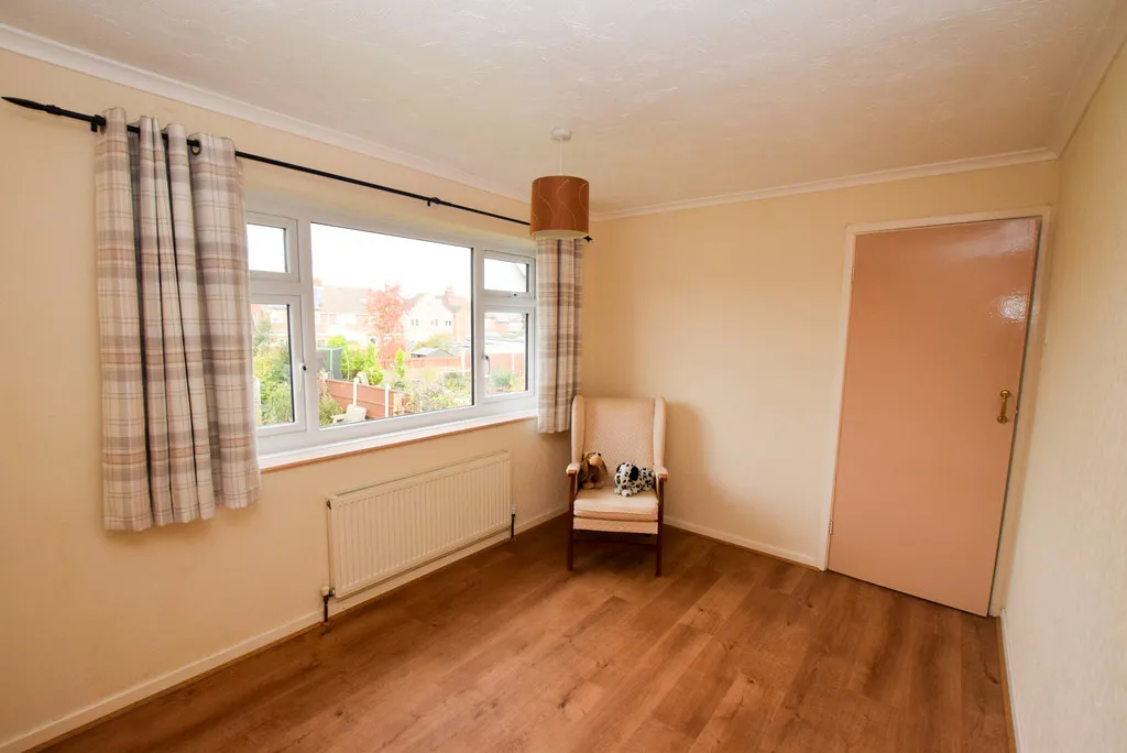 Fieldhouse Drive, Muxton, TF2, photo 14