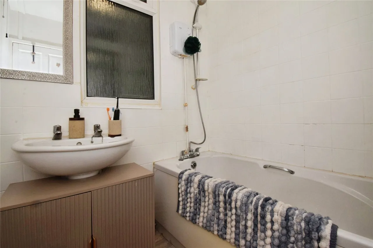 Pullman Road, Wigston, LE18, photo 10