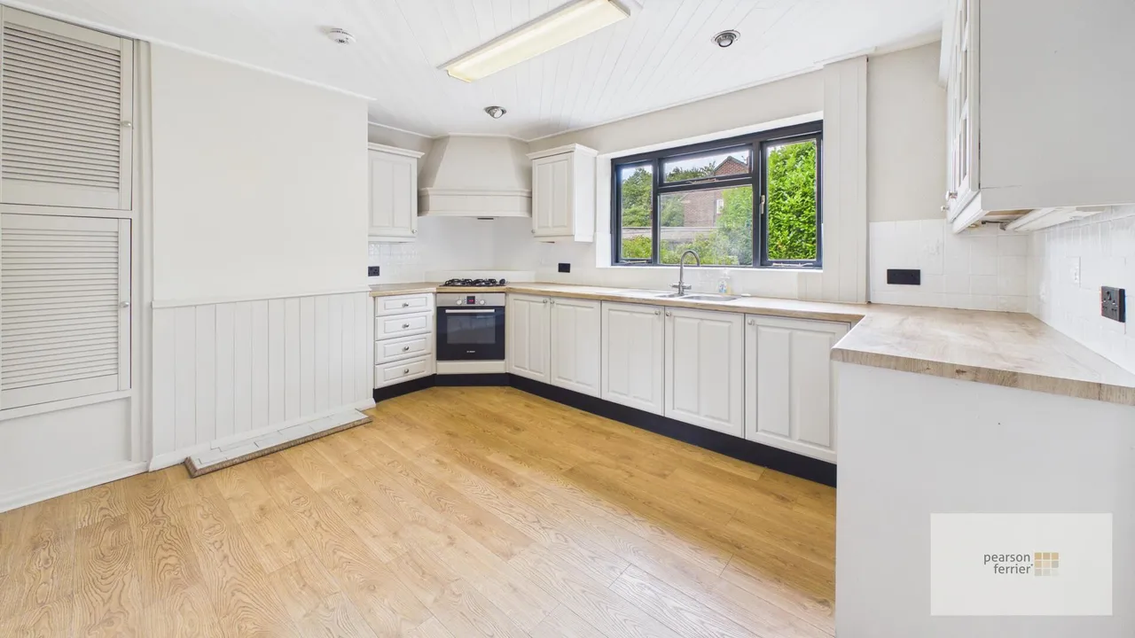 Woodroyd Drive, Bury, BL9 7NH, photo 4