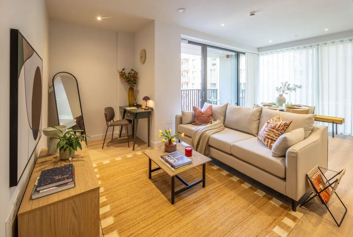 Aviator Drive, London, NW2, photo 9
