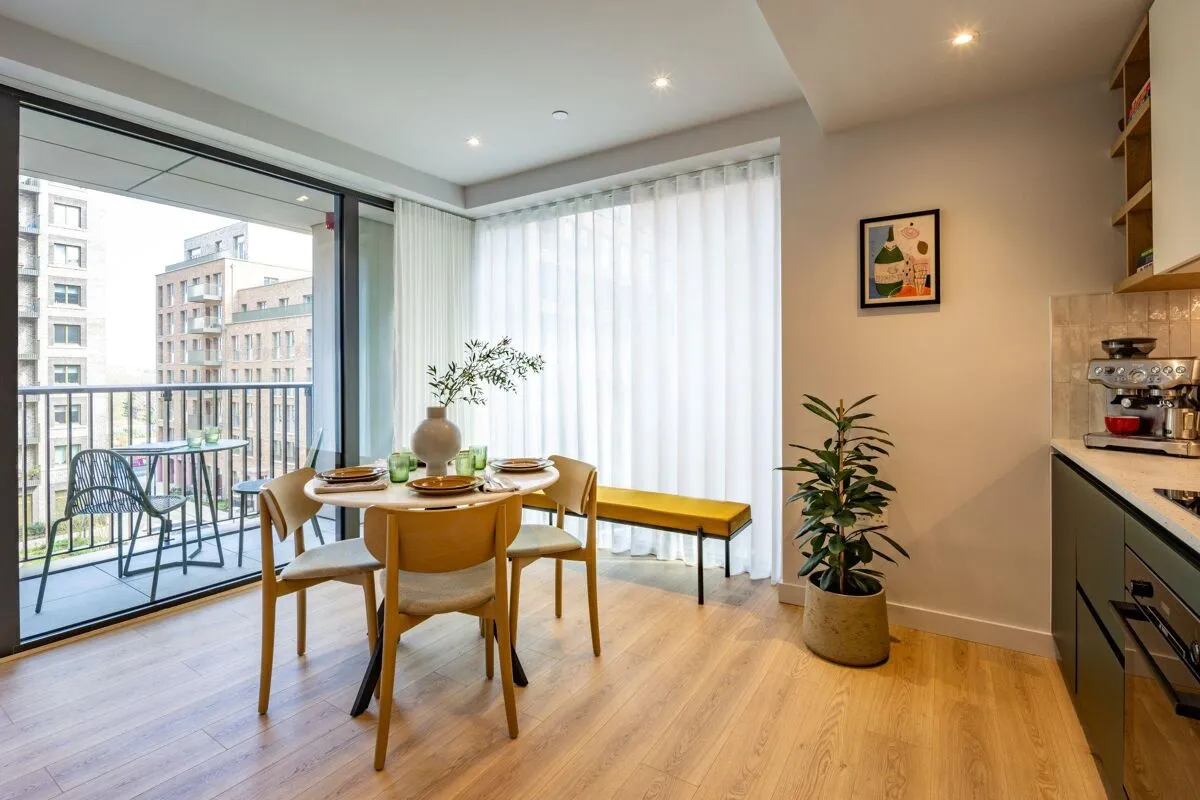 Aviator Drive, London, NW2, photo 13