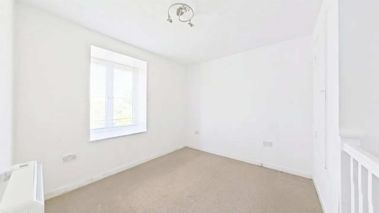 Yeates Drive, Sittingbourne, photo 8