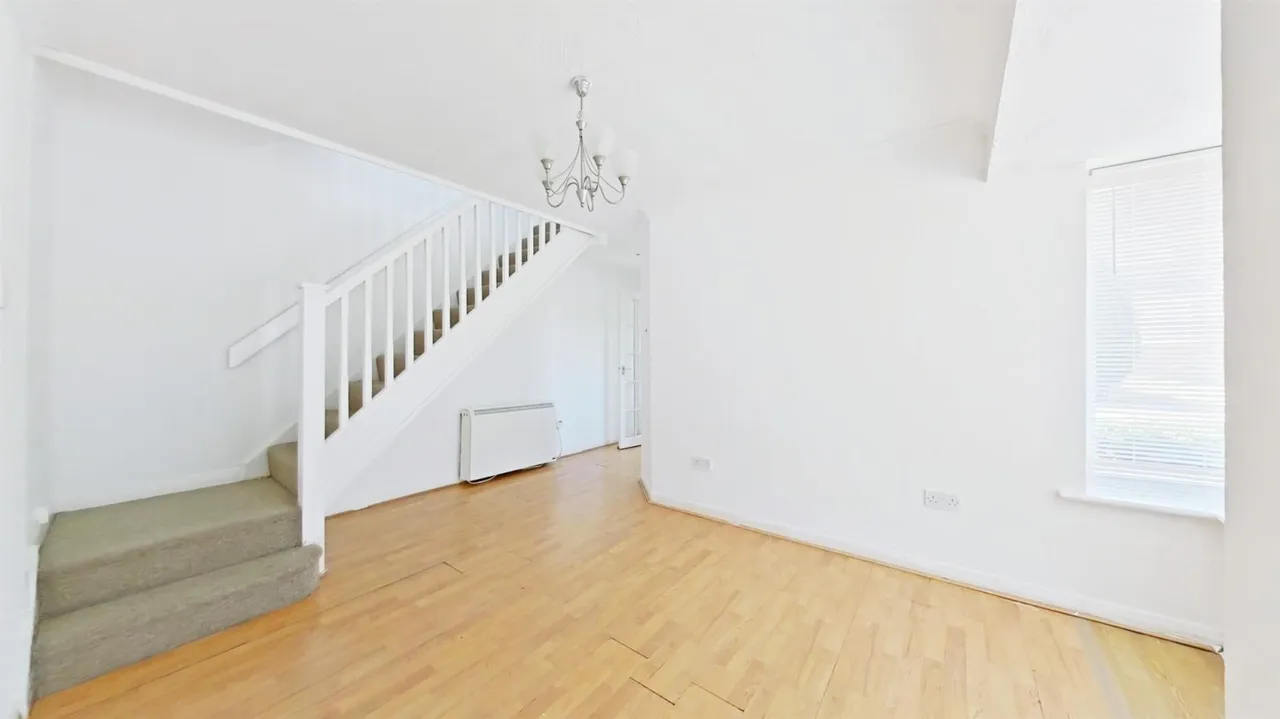 Yeates Drive, Sittingbourne, photo 5
