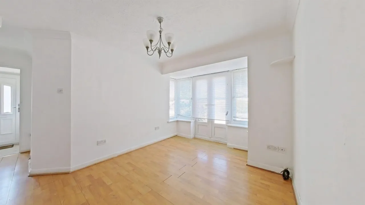 Yeates Drive, Sittingbourne, photo 4