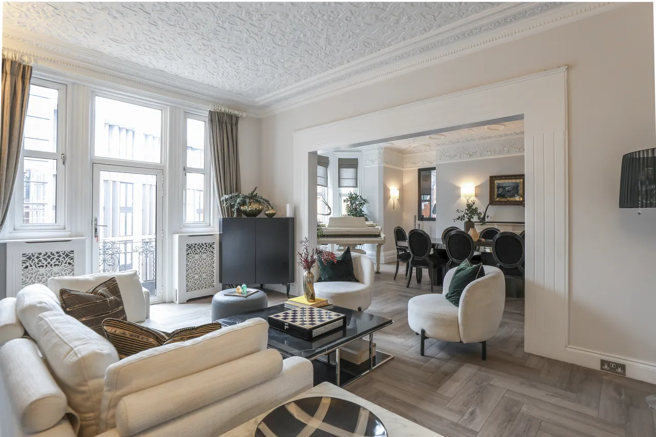 116 Knightsbridge, Knightsbridge, London, photo 3