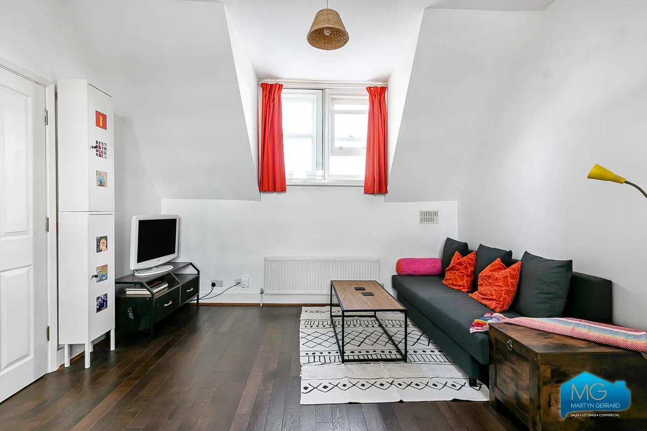 1 bed flat to rent, Hillfield Avenue, Crouch End, N8
