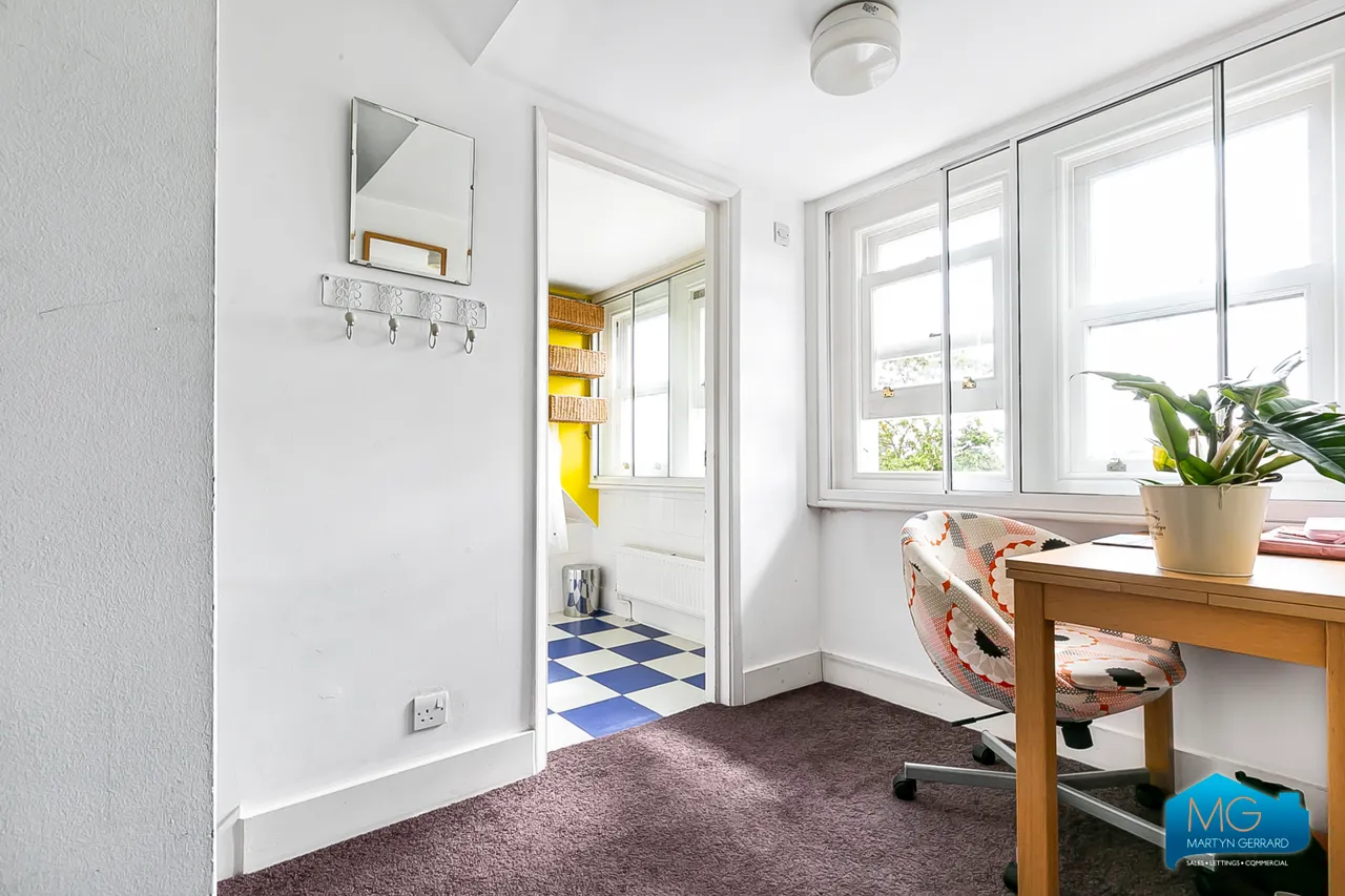 Hillfield Avenue, Crouch End, N8, photo 10