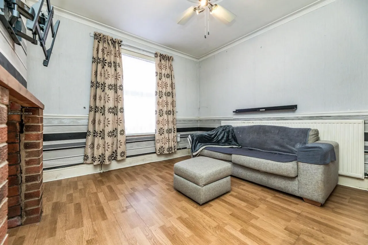 Ellerton Road, Sheffield, photo 6