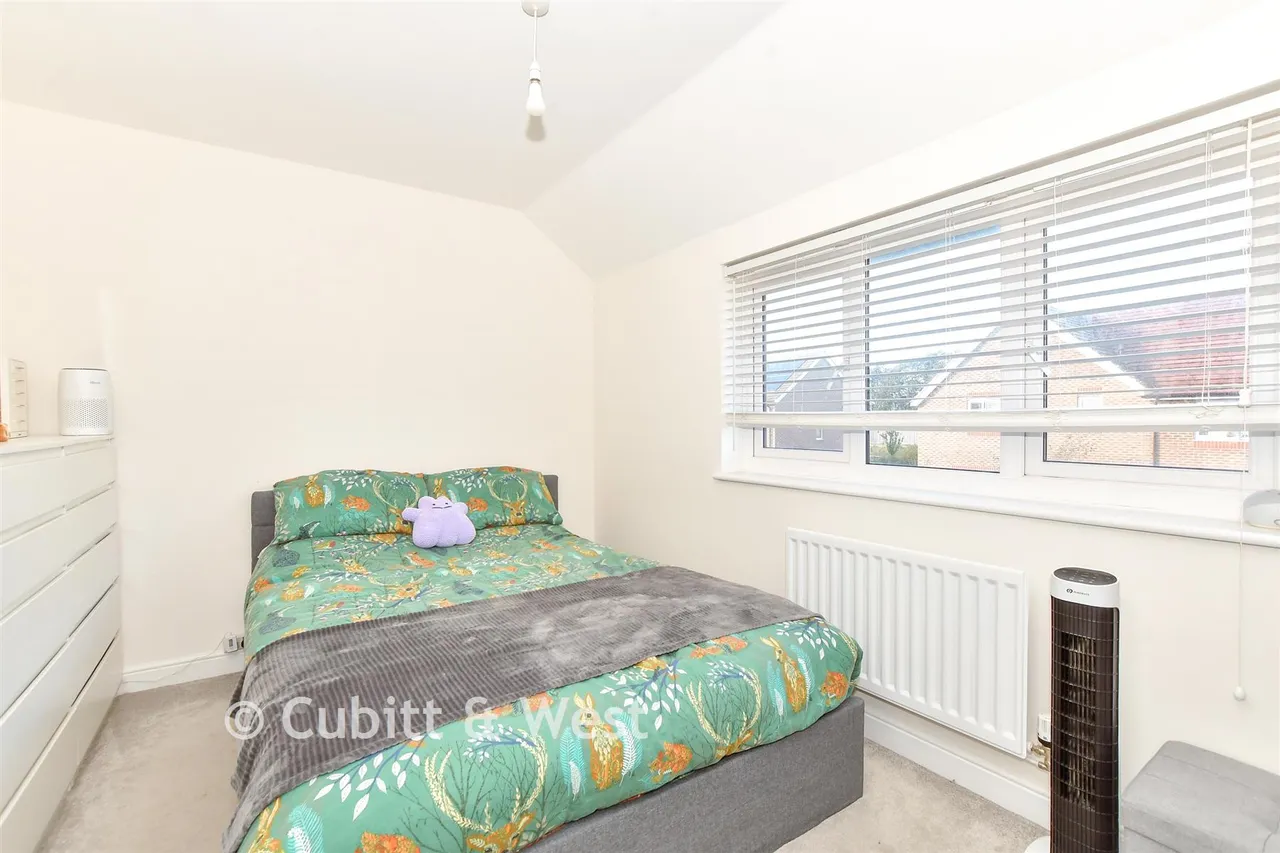 Chervil Drive, Chichester, PO20, photo 10