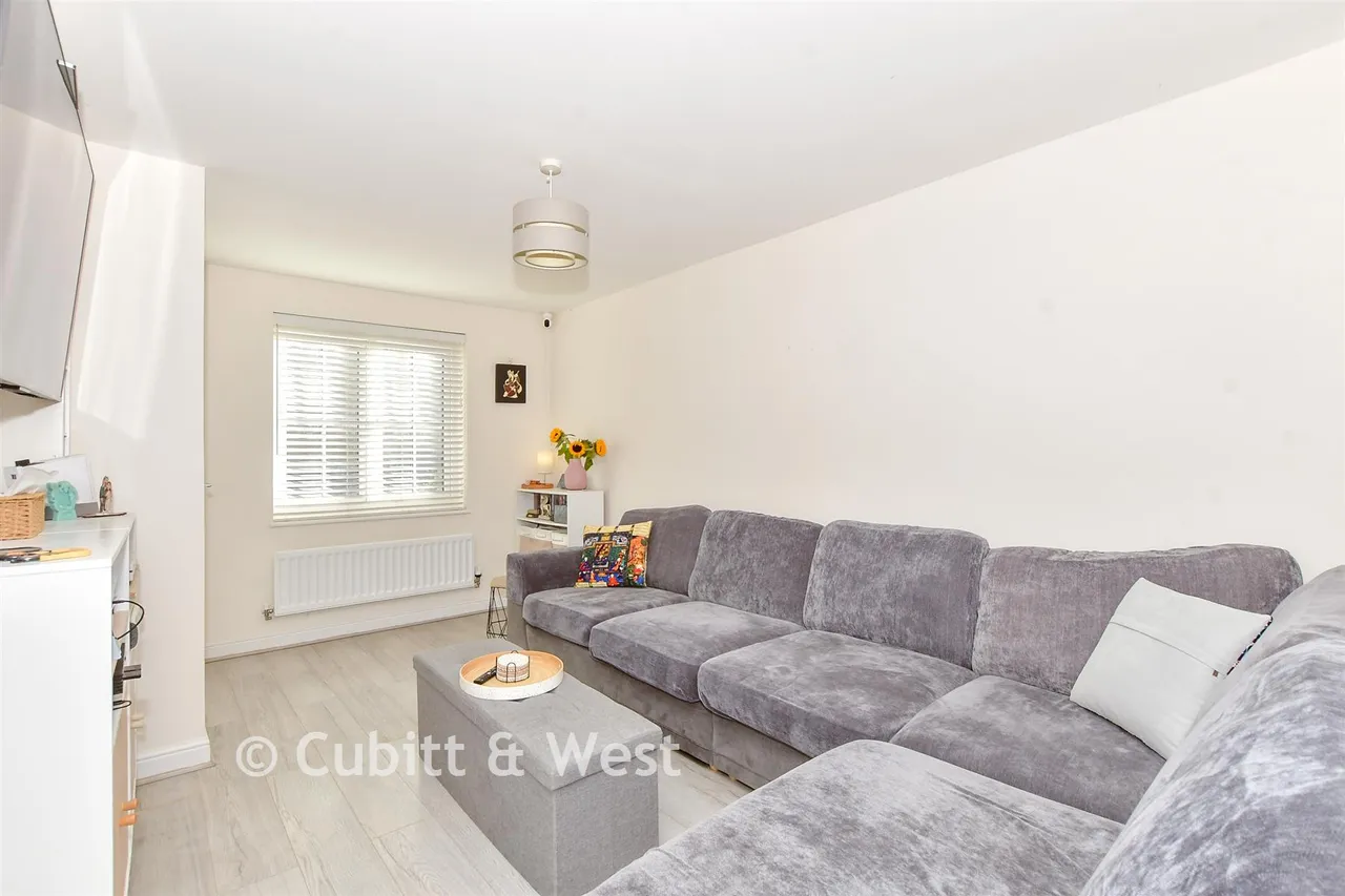 Chervil Drive, Chichester, PO20, photo 6