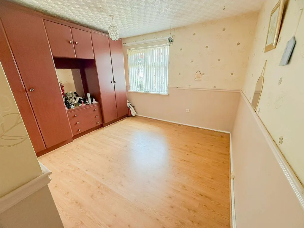 Howes Croft, Castle Vale, B35, photo 8