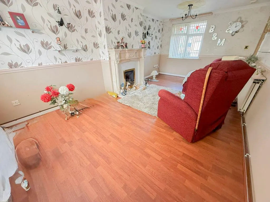 Howes Croft, Castle Vale, B35, photo 3