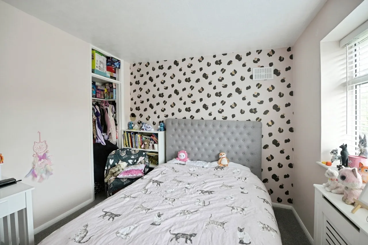 Brockley Crescent, Romford, RM5, photo 13