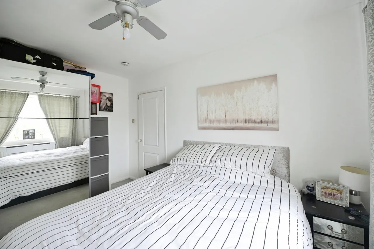 Brockley Crescent, Romford, RM5, photo 11