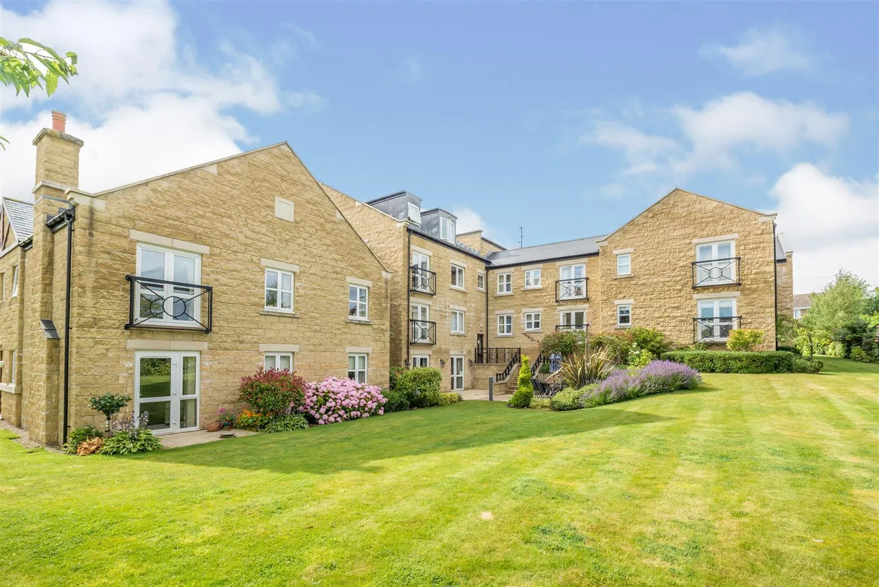 Castle Howard Road, Malton, YO17, photo 17